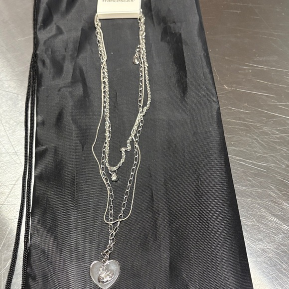 Francesca's Collections Jewelry - Francesca's Collections Silver Heart Necklace